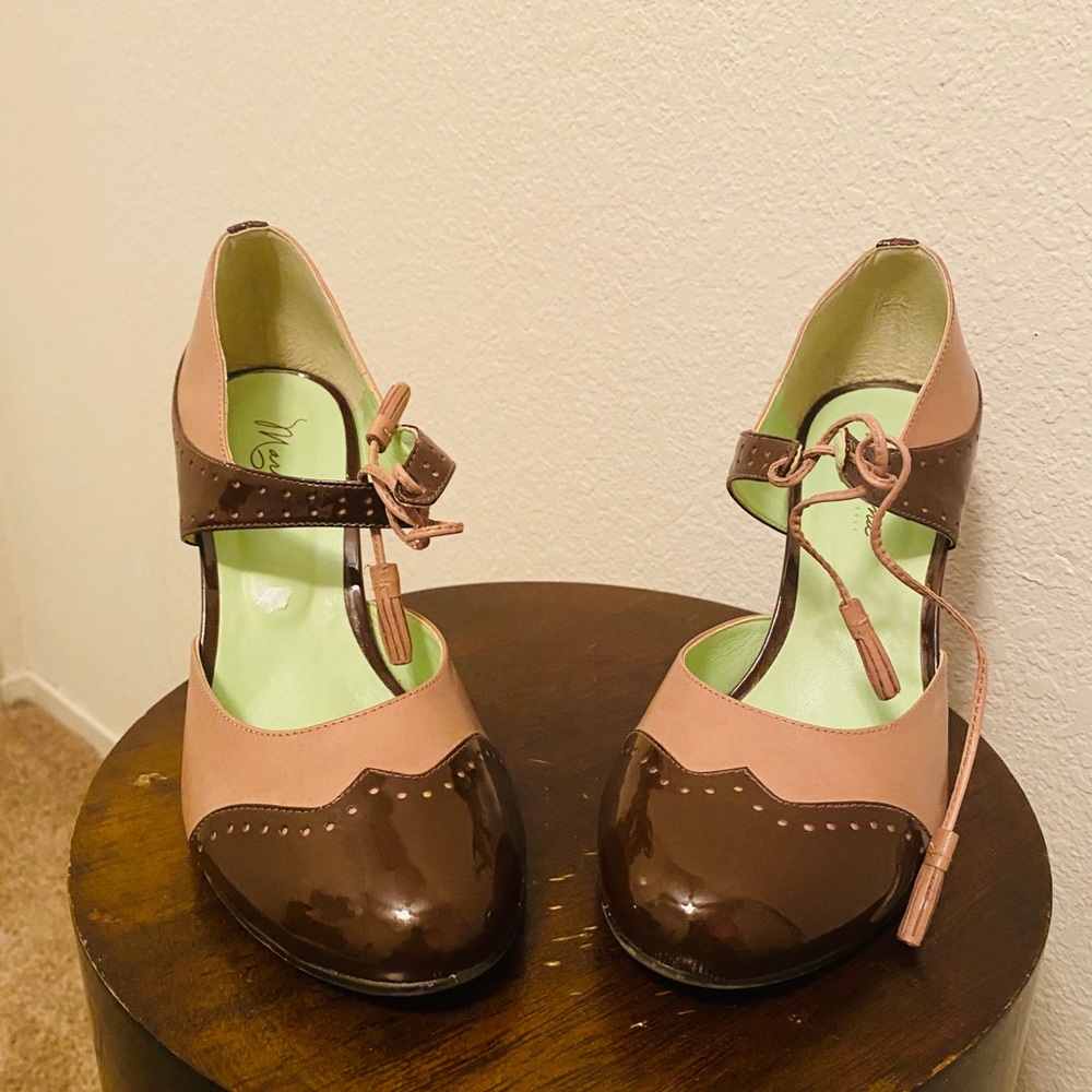 Shoes - Picture 4 of 7